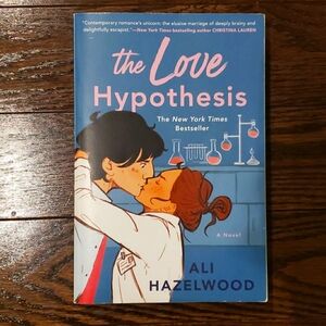 The Love Hypothesis by Ali Hazelwood